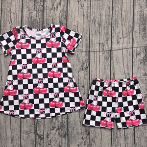 GSSO3075 CUSTOM Ensemble décontracté pour petite fille, imprimé à carreaux noirs et cerises, vêtements pour enfants en gros, ensemble à manches courtes pour enfant - Product Image 1
