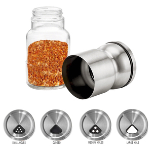Distributeur d'épices Farmhouse pour sels d'épices Ensemble de salières <span class=keywords><strong>et</strong></span> poivrières originales en verre noir <span class=keywords><strong>et</strong></span> blanc avec trous de versement réglables - Product Image 3