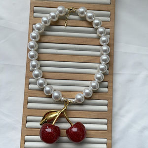 Tinh Tế Màu Đỏ Anh Đào Vòng Cổ Tự Nhiên Vỏ Ngọc Trai 16Mm 18Mm Nhựa Lớn Anh Đào Mặt Dây Chuyền Vòng Cổ Trang Sức Cho Phụ Nữ - Product Image 4