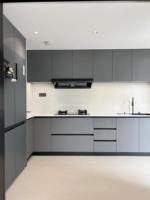 Aparador Gris sin Tiradores con Cajones y Puertas, Moderno y Minimalista para Comedor