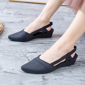 Chaussures <span class=keywords><strong>de</strong></span> gelée Sexy bout pointu sans lacet pvc chaussures officielles femmes sandales à enfiler talon carré dames sandales avec plate-forme - Product Image 4