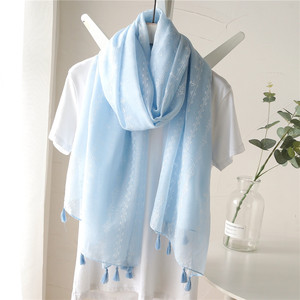 High Quality Plain Soft Cotton Viscose Printed Head Scarf Women Hijab Muslim Solid Color <strong>Embroidered</strong> Bawal Cotton <strong>Shawls</strong> - Product Image 1