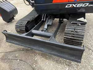 Mini pelle hydraulique Doosan DX60 6 tonnes Viral in Operator Circle Multi-Accessories Capable DH55D DH60 DH80 - Product Image 3