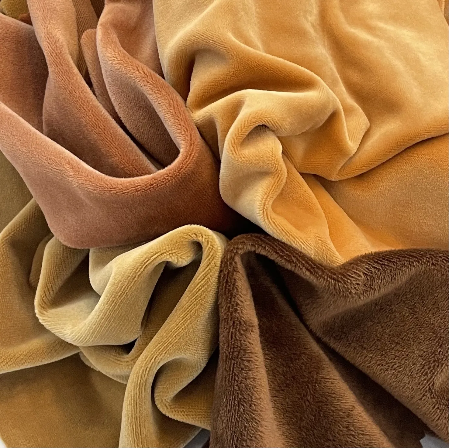 Multiwarna 100 Polyester kain velour super lembut kain beludru untuk set piyama untuk wanita