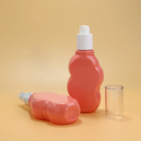 Flacon pulvérisateur à brume fine en plastique mat personnalisé de 100, 120, 150 ml, flacon cosmétique hydratant pour voyage avec pompe à lotion