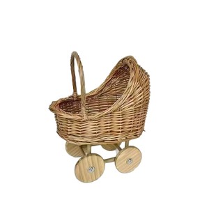 Cesta de Flores de Ratán Tejida a Mano con Ruedas, Maceta Decorativa Estilo Cochecito de Bebé para Arreglos Florales, Decoración para Bodas y Fiestas - Product Image 1
