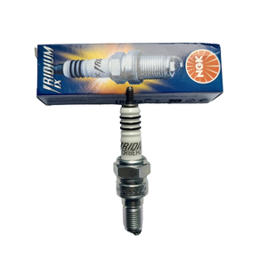 Original für NGK Original Bujias 3797 CR8EHIX-9 Motorrad Motor teile Neu Kompatibel für Honda Hornet(CB250F) 250CC - Product Image 1