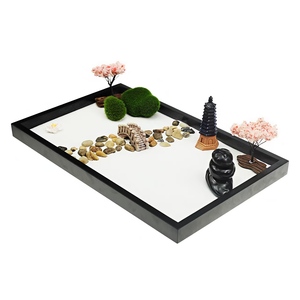 Jardin zen de bureau japonais de luxe avec plateau en bois noir, cerisier et pont pour les centres de bien-être et la décoration des salles de relaxation - Product Image 6