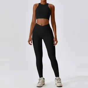 Wholesale 4 Piece Fitness Yoga Wear Workout Women Sports Suit Gym Fitness Sets Yoga Sets Fitness Clothing Women