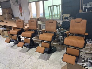 Fauteuil de coiffure inclinable haut de gamme entièrement noir avec pompe hydraulique et rotation, chaise de rasage moderne pour salon de barbier - Product Image 5
