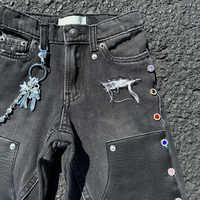 Shorts en jean délavé style streetwear YSJY, coupe ample, avec patch en cuir vieilli, ourlet brut vintage et strass en cristal pour homme