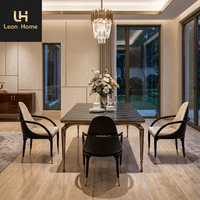 Table à manger en céramique et marbre de style italien sur mesure pour villa
