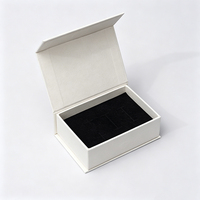 Boîte cadeau pour bijoux avec logo personnalisé, fermeture magnétique, emballage rigide en papier, boîte à rabat pour collier, emballage pour bracelet, boîte en papier