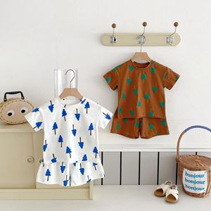 Nuovo Set di abbigliamento Casual a maniche corte in due pezzi estivo a stampa digitale forestale per uomo donna e bambino - Product Image 2