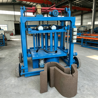 Machine à fabriquer des briques mobile et portable de 5000 pièces avec roues de transport faciles pour les sites d'urgence