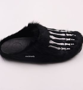 Pantoufles pour hommes personnalisées de haute qualité, en peluche, avec logo personnalisé - Product Image 2