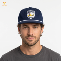 Casquette de sport respirante légère en nylon imperméable à séchage rapide à 5 panneaux avec visière incurvée