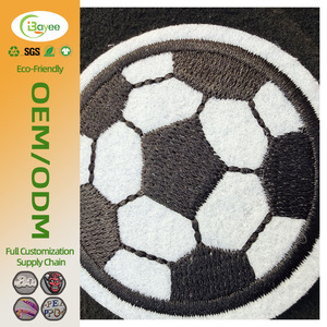 Écussons brodés plats classiques résistants à l'abrasion pour casquettes de baseball et vêtements de sport - Product Image 1
