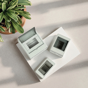 Sản phẩm mới bán buôn 2 cách 4 cách 6 cách trong nhà MCB ngắt mạch tấm nhựa bảng phân phối điện - Product Image 1