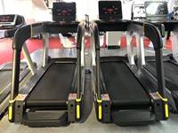 Equipo de Gimnasio Comercial, Caminadora Motorizada con Pantalla LED Manual