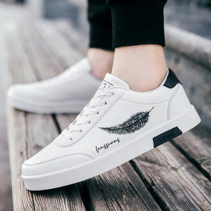 Zapatillas de Moda para Hombre Blancas Nuevas de Fábrica, Transpirables, Suaves y Casuales para Toda Temporada - Product Image 1