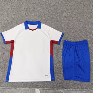 Uniformes de Fútbol Personalizados al por Mayor para Hombre, Conjuntos de Uniformes Deportivos de Fútbol 100% Poliéster, Camisetas Deportivas de Fútbol - Product Image 1