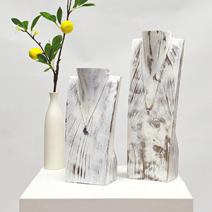Présentoir à bijoux élégant en bois de style vintage avec buste de <span class=keywords><strong>mannequin</strong></span>, <span class=keywords><strong>vitrine</strong></span> à bijoux unisexe exquise - Product Image 1