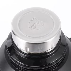 Bouteille isotherme de voyage professionnelle en acier inoxydable noir de 4000 ml, <span class=keywords><strong>grande</strong></span> <span class=keywords><strong>capacité</strong></span>, maintien au chaud 24-36 heures, vente en gros directe usine - Product Image 4