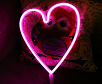 Enseigne néon LED personnalisée en forme de cœur pour mariage, fête, décoration murale de chambre à coucher, cadeau romantique de la Saint-Valentin, éclairage décoratif intérieur