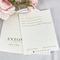 Carte-cadeau de luxe personnalisée en papier d'art avec impression offset CMJN et modèle de logo pour les magasins de détail