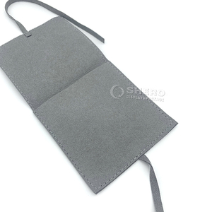 Pochette à bijoux en microfibre portable avec fermeture à cordon pour boucles d'oreilles et bagues, couleurs et logos personnalisés, protection durable pour le rangement des bijoux - Product Image 5