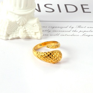 Anillo de Aro Verde Oscuro en Oro de 18k al por Mayor de Fábrica para Mujer y Hombre, Anillos de Dedo Sencillos Rellenos, Joyería - Product Image 4