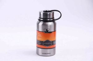 Gobelet en acier inoxydable avec un design moderne et une isolation sous vide - Product Image 5