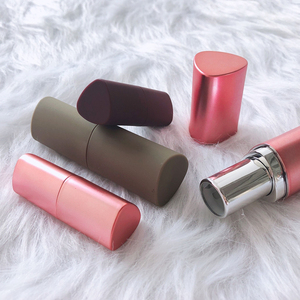 Tubo de Lápiz Labial Cosmético Vacío con Tapa Triangular a Presión de Plástico Color Oro Rosa de 12.1mm/12.7mm Personalizado con Logotipo - Product Image 5