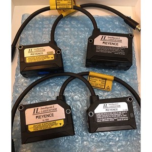 Capteur de déplacement linéaire Keyence Il-600, portée 30 mm, alimentation 12 V, linéarité 0,1, résistance 50 ohms - Product Image 3
