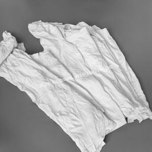 Trapos de limpieza de camisetas blancas recicladas, trapos 100% algodón para limpieza industrial en automóviles, embarcaciones y maquinaria. - Product Image 1