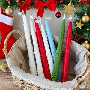 Velas Cónicas con Relieve de Árbol de Navidad, Rojas, Blancas, Verdes y Azules, Velas Largas para Decoración Navideña de Mesa y Hogar - Product Image 1