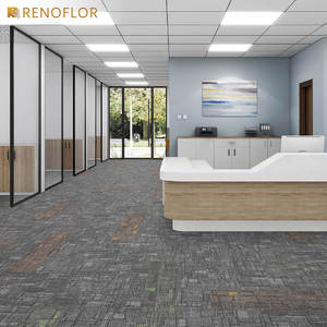 Carreaux de <span class=keywords><strong>tapis</strong></span> d'hôtel de haute qualité de luxe PP polypropylène <span class=keywords><strong>tapis</strong></span> de sol de bureau commercial moderne pile coupée bitume ignifuge maison - Product Image 2