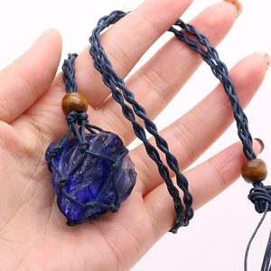 Collar de piedra natural tejido a mano con malla, collar de cuerda colorida con piedra en bruto, cristal, gran gema para hombres y mujeres - Product Image 4