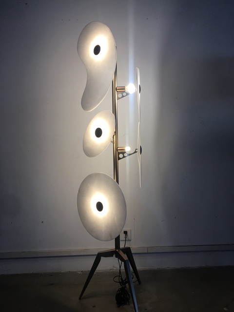 Modern Sculptural Floor Lamp, 3-Light Cloud-Shaped Ambient Lighting