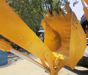 Hyundai 210W-7 pelle sur pneus pelle d'occasion 210W-7 hyundai pelle d'occasion - Product Image 2