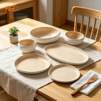 Ensemble de vaisselle en céramique irrégulière crème, style moderne et minimaliste, assiettes, bols, tasses, résistant au lave-vaisselle et à la chaleur, pour la maison et les mariages