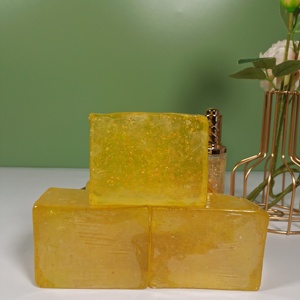 Savon Visage au Collagène et Or 24K, Cosmétiques de Luxe Naturels, Biologiques, Véganes, Éclaircissant et Blanchissant - Product Image 3