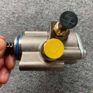 Bomba de combustible de alta presión 03H127025C 03H127025D para Touareg <span class=keywords><strong>7L</strong></span> 2007-2010 para Porsche Cayenne 9PA 08-10 <span class=keywords><strong>Audi</strong></span> <span class=keywords><strong>Q7</strong></span> piezas bomba de combustible - Product Image 4