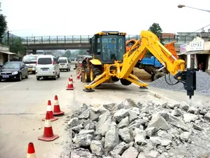 SINOMADA ขายโรงงาน CLG766ชนิดใหม่8Ton อเนกประสงค์ด้านหน้ารถตัก Loader รถตักดินสำหรับขาย