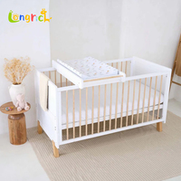 Lit bébé convertible multifonctionnel réglable de conception européenne moderne, en bois naturel durable et fabriqué à la main
