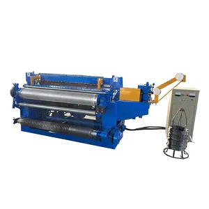 HOT! New galvanized iron wire welded wire mesh machine(In Rolls)