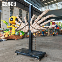 Sculpture géante de main de squelette d'Halloween, accessoire d'horreur à griffes attachées, en silicone et éponge avec structure en fer, pour maison hantée, parc, événement, exposition