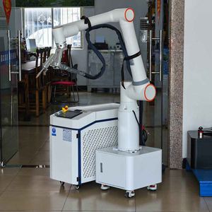 Robot de soudage automatique CNC articulé 6 axes MIG/TIG laser pour la soudure robotisée en gros - Product Image 1