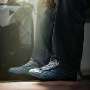 Chaussures de sport décontractées Maden pour hommes, chaussures d'entraînement de football à semelle fine, style rétro, produits tendance 2026 - Product Image 5